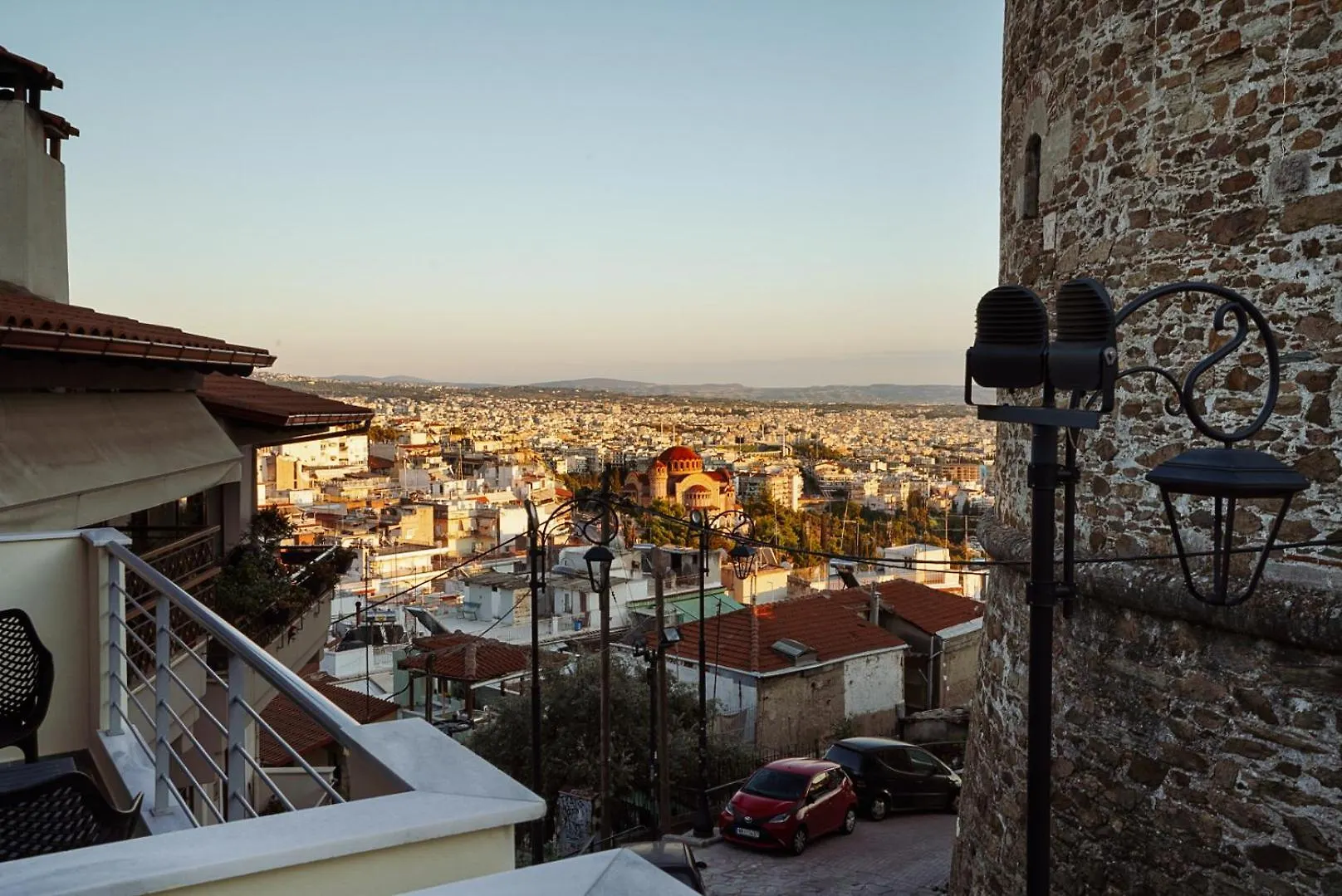 Beyond The Castle Apartment Thessaloniki