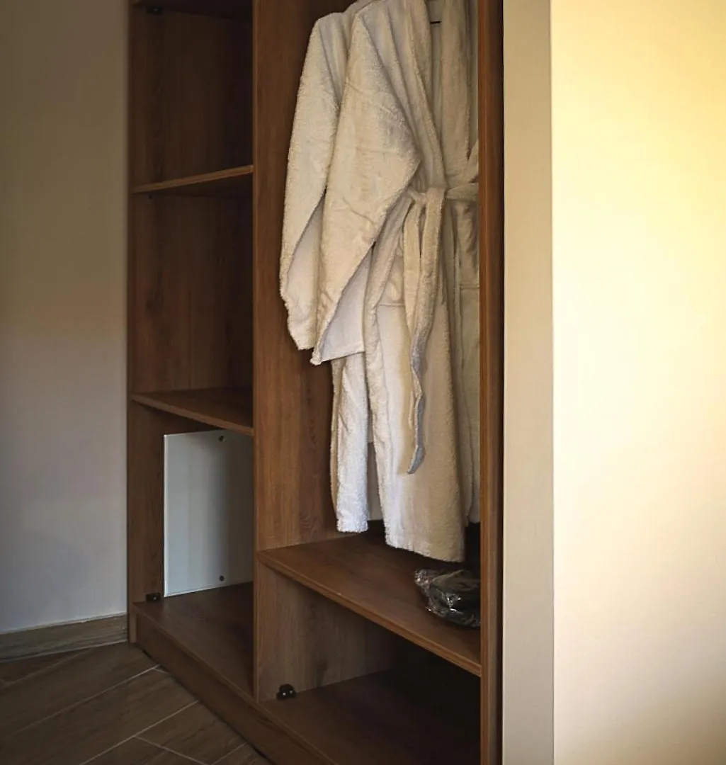 Beyond The Castle Apartment Thessaloniki