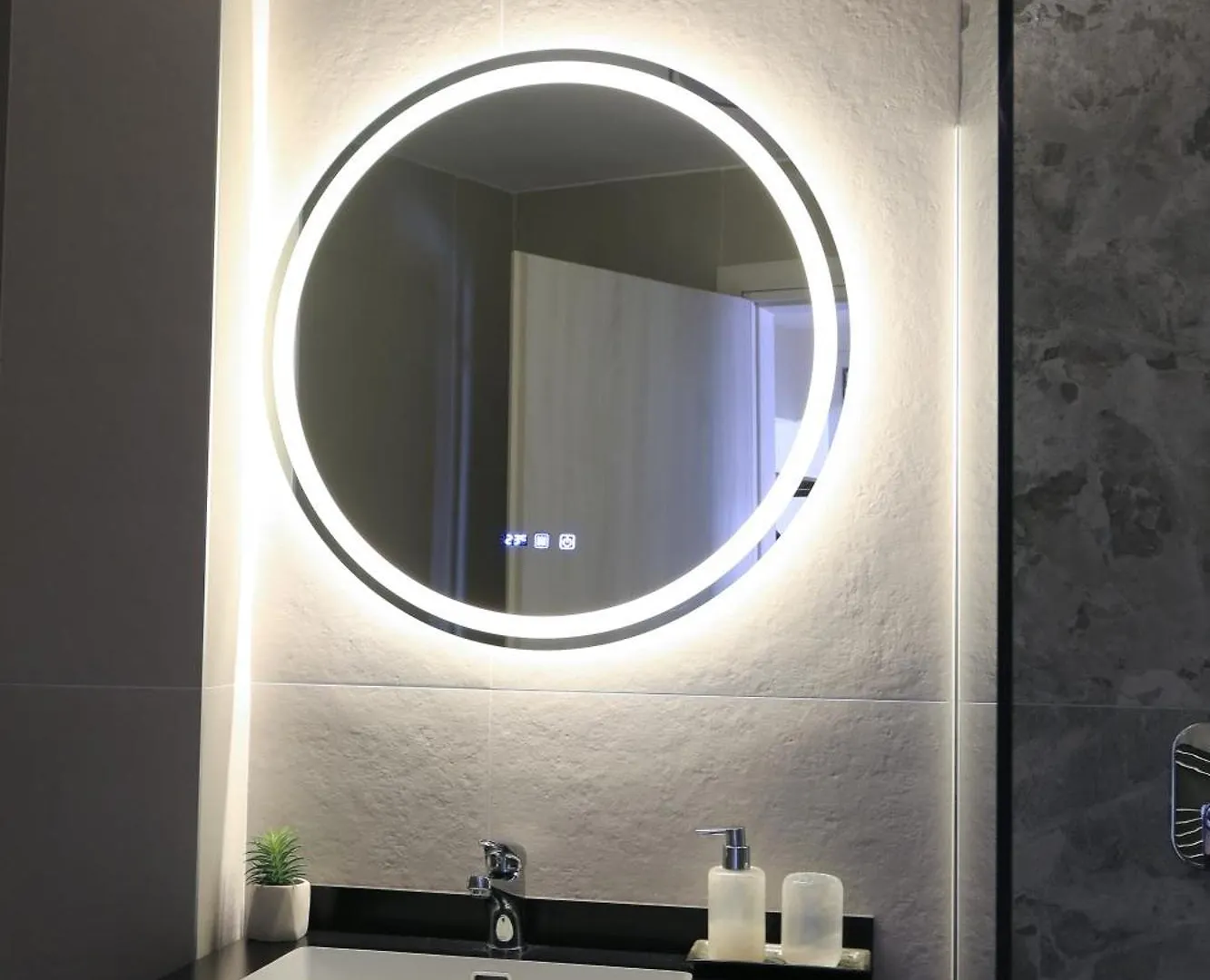 Beyond The Castle Apartment Thessaloniki Greece